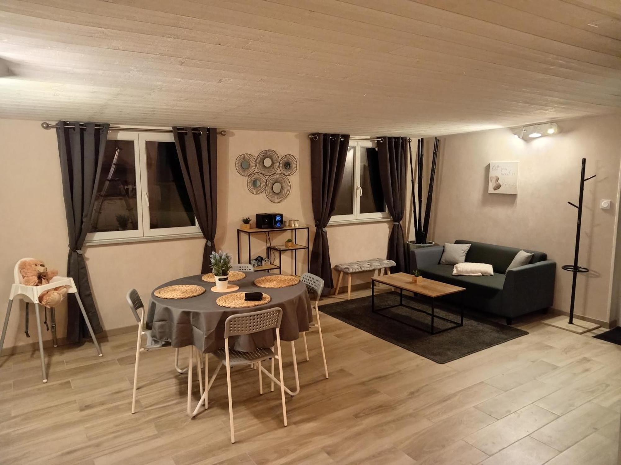 Cozycocoon Appartement Parcey Экстерьер фото